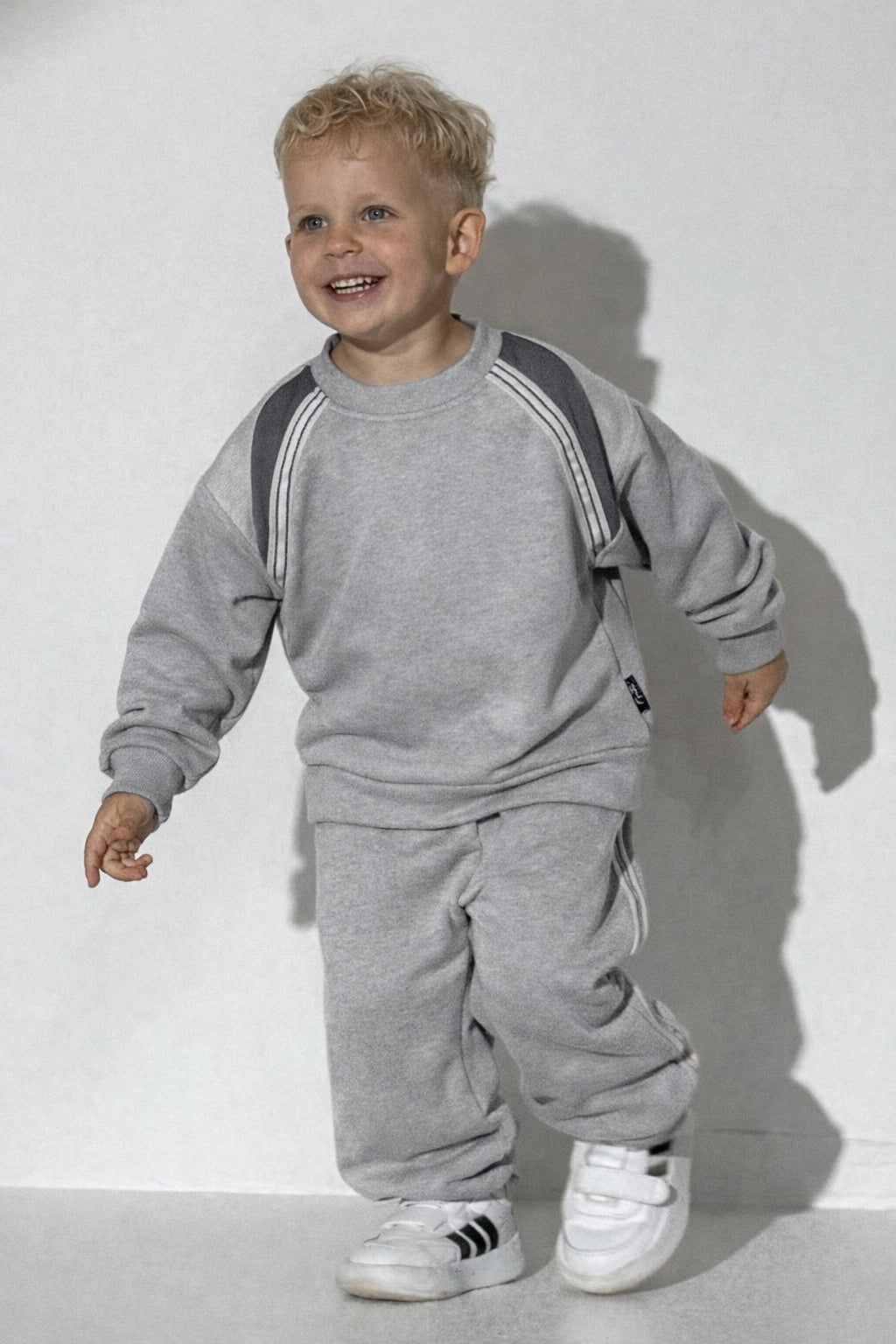 Kostiumėlis ,,Sportiniu ritmu”